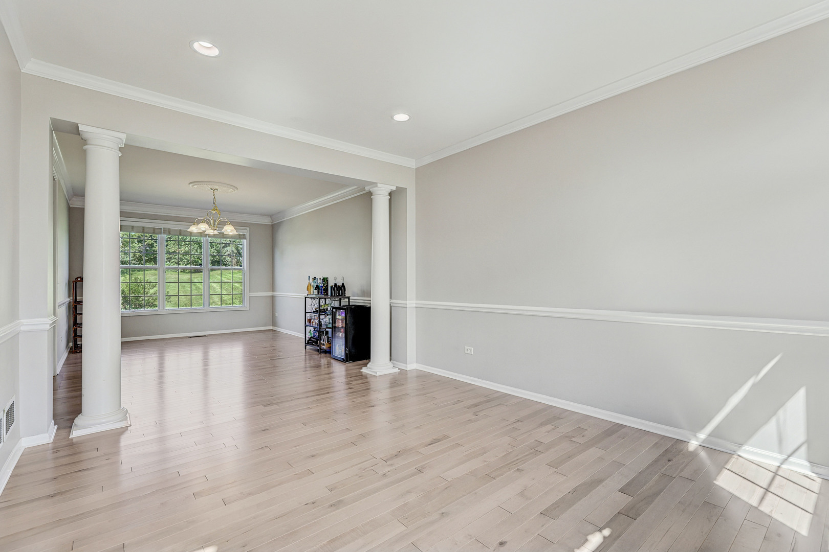 5587 Notting Hill Road Gurnee, IL 60031 - Photo 13 of 43