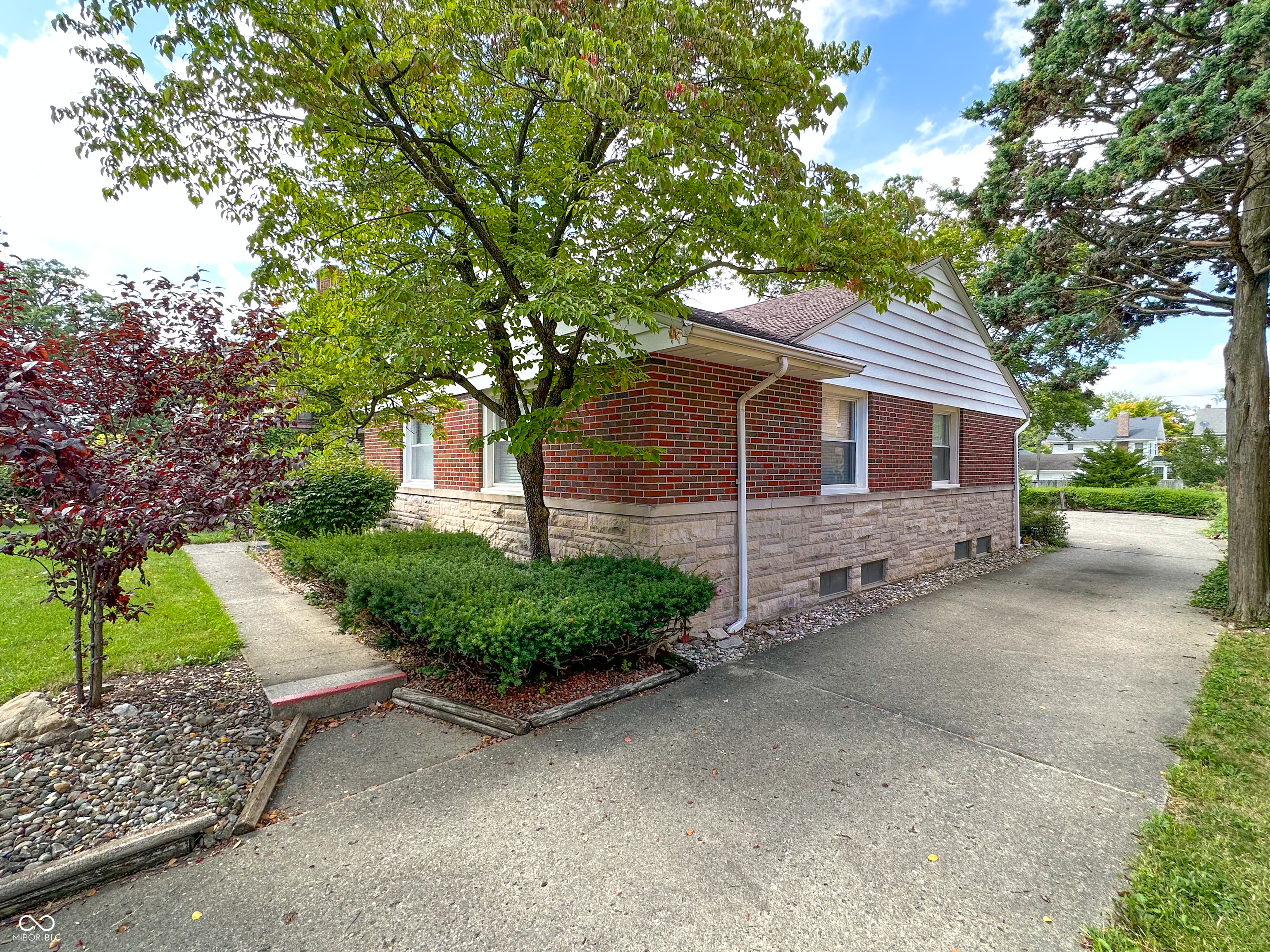 926 West Rudisill Boulevard Fort Wayne, IN 46807 - Photo 10 of 50