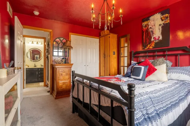 $219,000 | 67 Oak Park Road, Bloomington, IL 61701