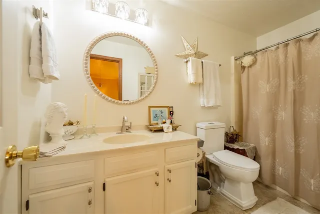 $219,000 | 67 Oak Park Road, Bloomington, IL 61701