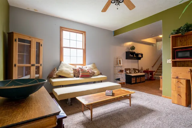 $219,000 | 67 Oak Park Road, Bloomington, IL 61701