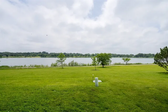 $219,000 | 67 Oak Park Road, Bloomington, IL 61701