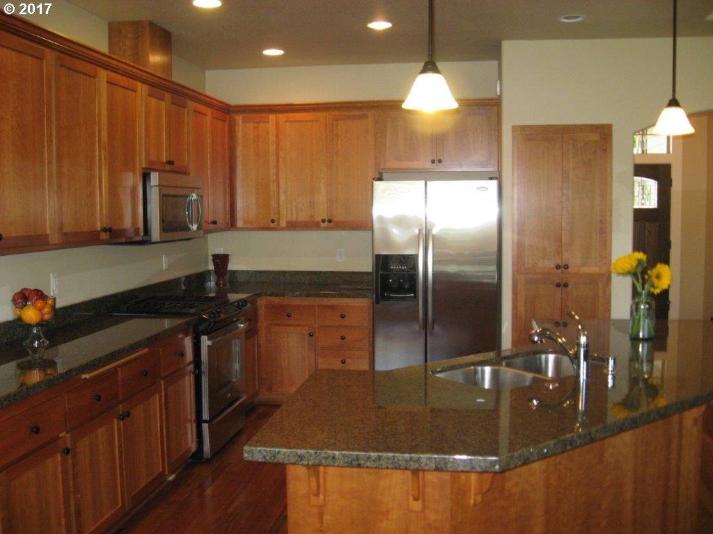 1220 South 41st Street Springfield, OR 97478 - Photo 11 of 20 Gallery Image 11