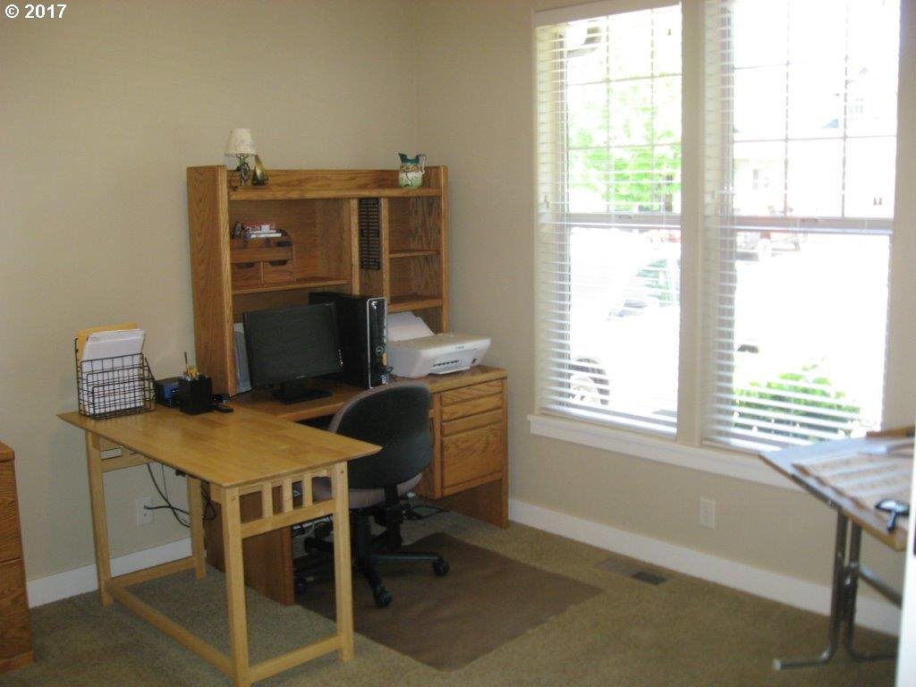 1220 South 41st Street Springfield, OR 97478 - Photo 17 of 20 Gallery Image 17