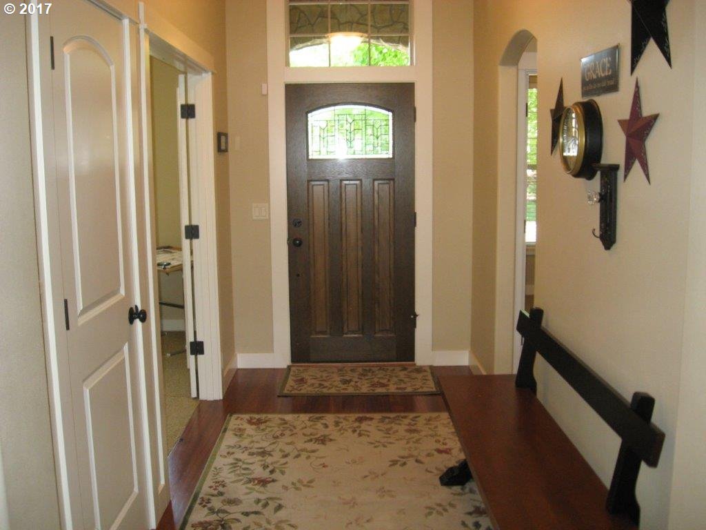 1220 South 41st Street Springfield, OR 97478 - Photo 4 of 20 Gallery Image 4