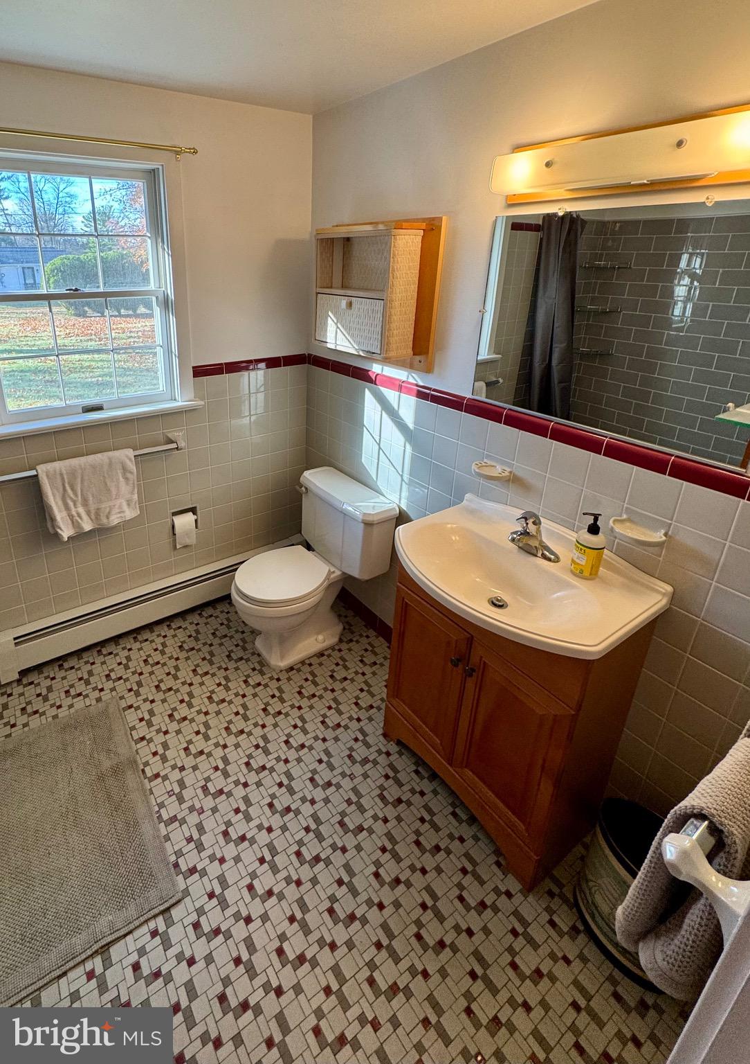 1114 West Thomas Road Lansdale, PA 19446 - Photo 13 of 32 Gallery Image 13