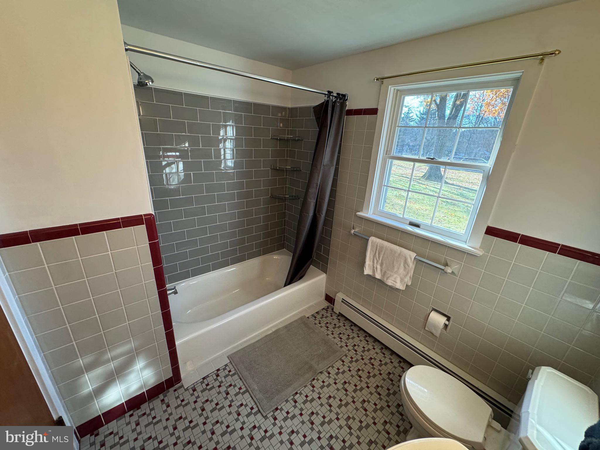 1114 West Thomas Road Lansdale, PA 19446 - Photo 15 of 32 Gallery Image 15