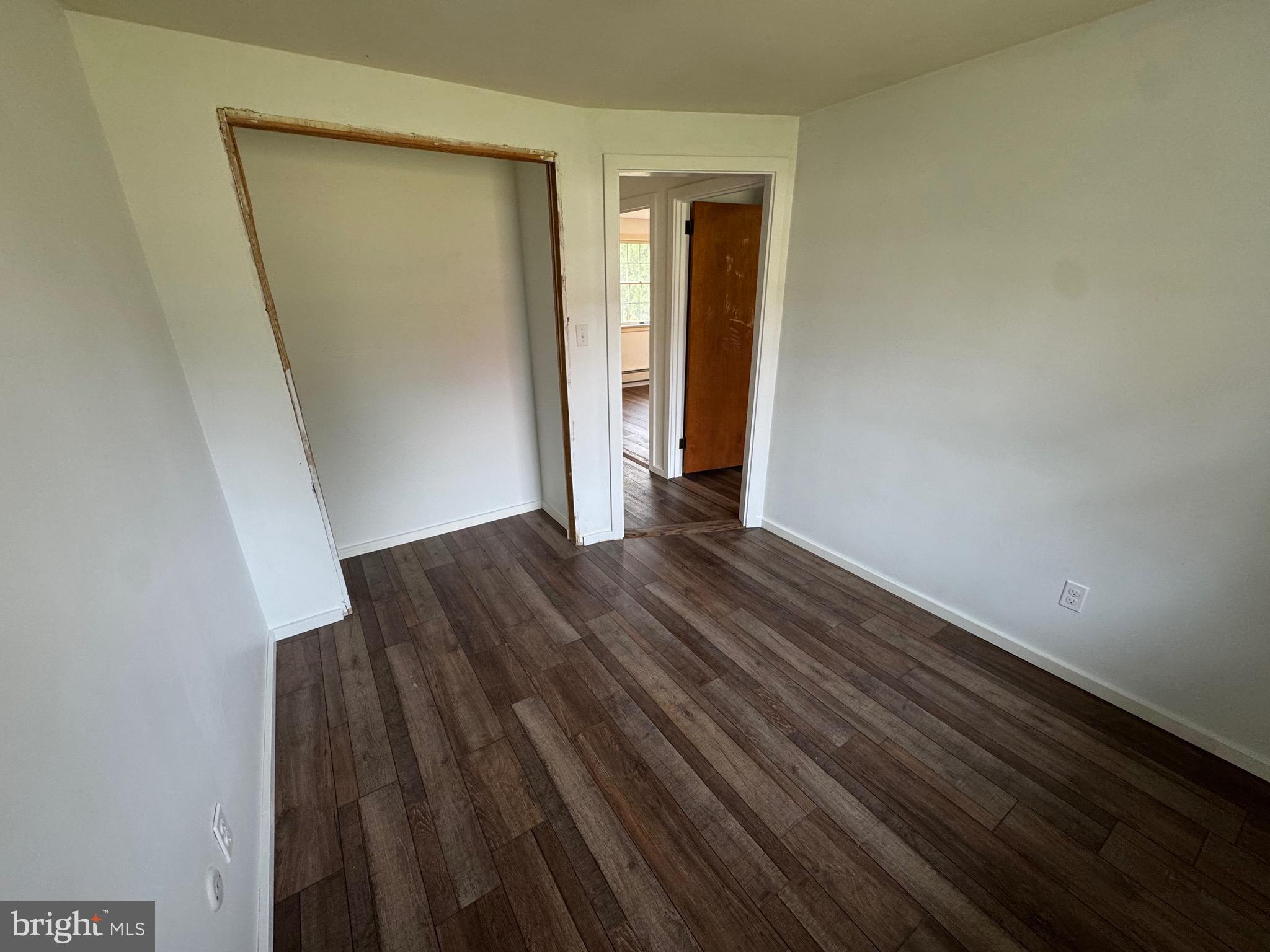 1114 West Thomas Road Lansdale, PA 19446 - Photo 28 of 32 Gallery Image 28
