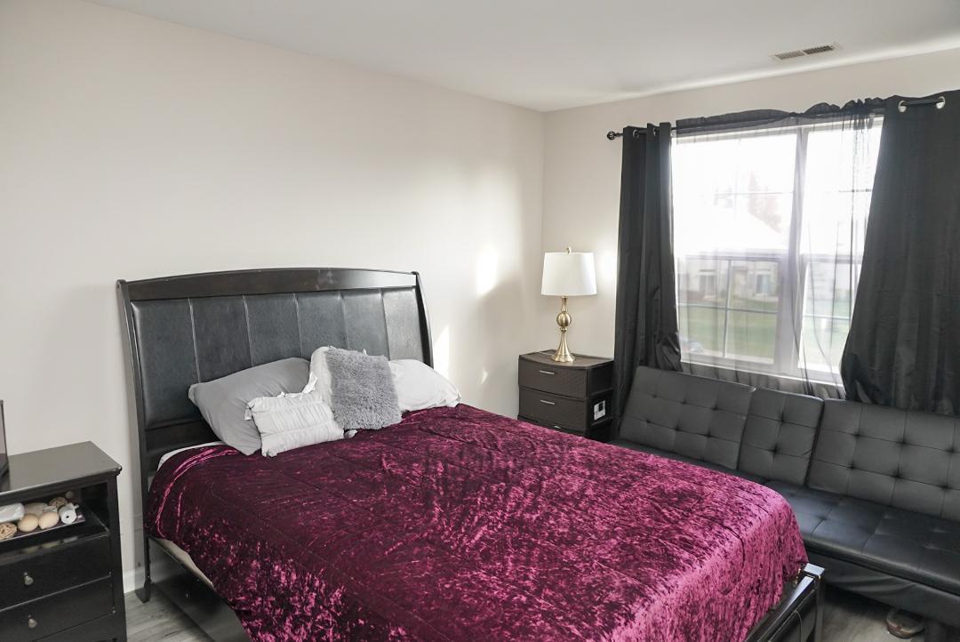 1941 Misty Ridge Lane Aurora, IL 60503 - Photo 8 of 12 Gallery Image 8