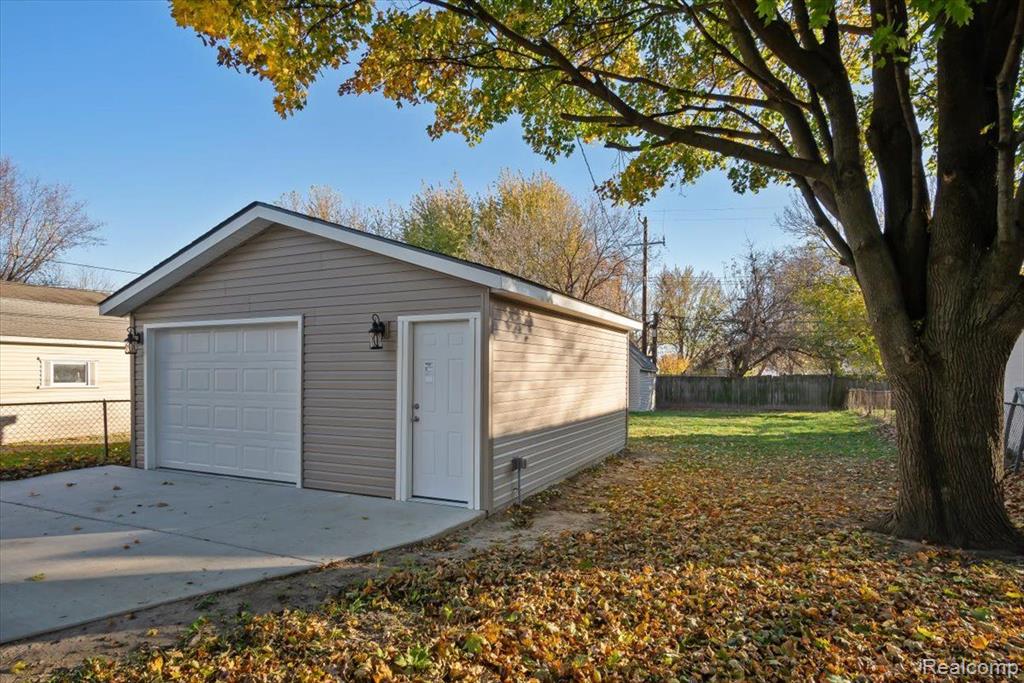 22319 Wick Road Taylor, MI 48180 - Photo 37 of 42