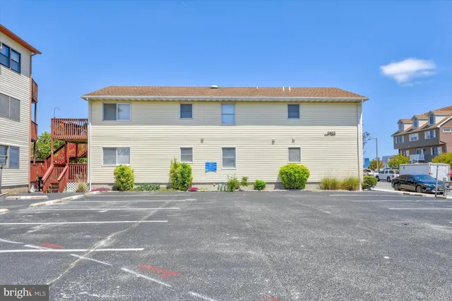 $1,500 | 2803 Gull Way, Unit B01, Ocean City, MD 21842