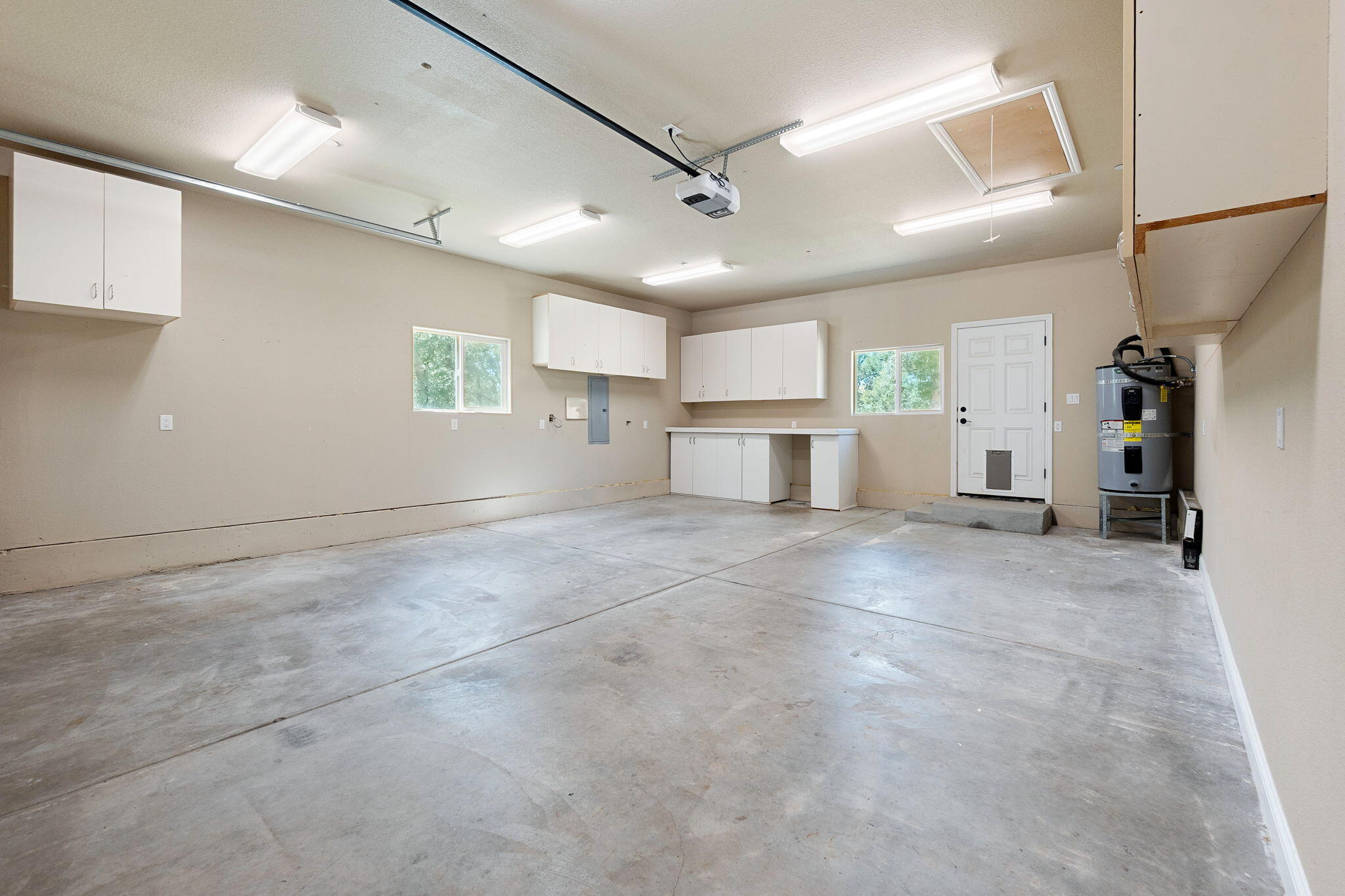 10753 French Creek Road Palo Cedro, CA 96073 - Photo 28 of 60 Garage