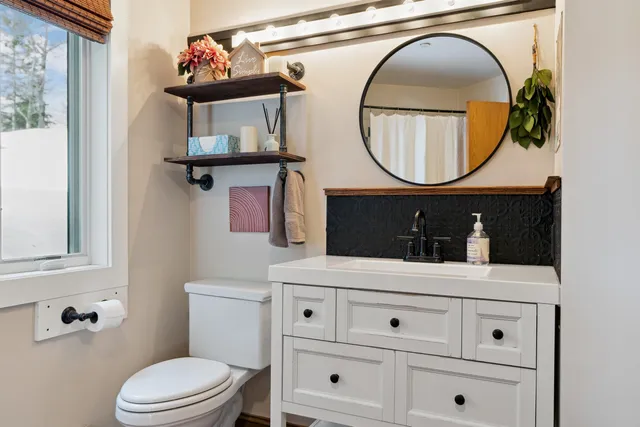 $345,000 | 180 High Ridge Road, Unit J10, Killington, VT 05751