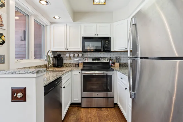 $345,000 | 180 High Ridge Road, Unit J10, Killington, VT 05751