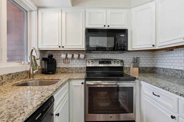 $345,000 | 180 High Ridge Road, Unit J10, Killington, VT 05751