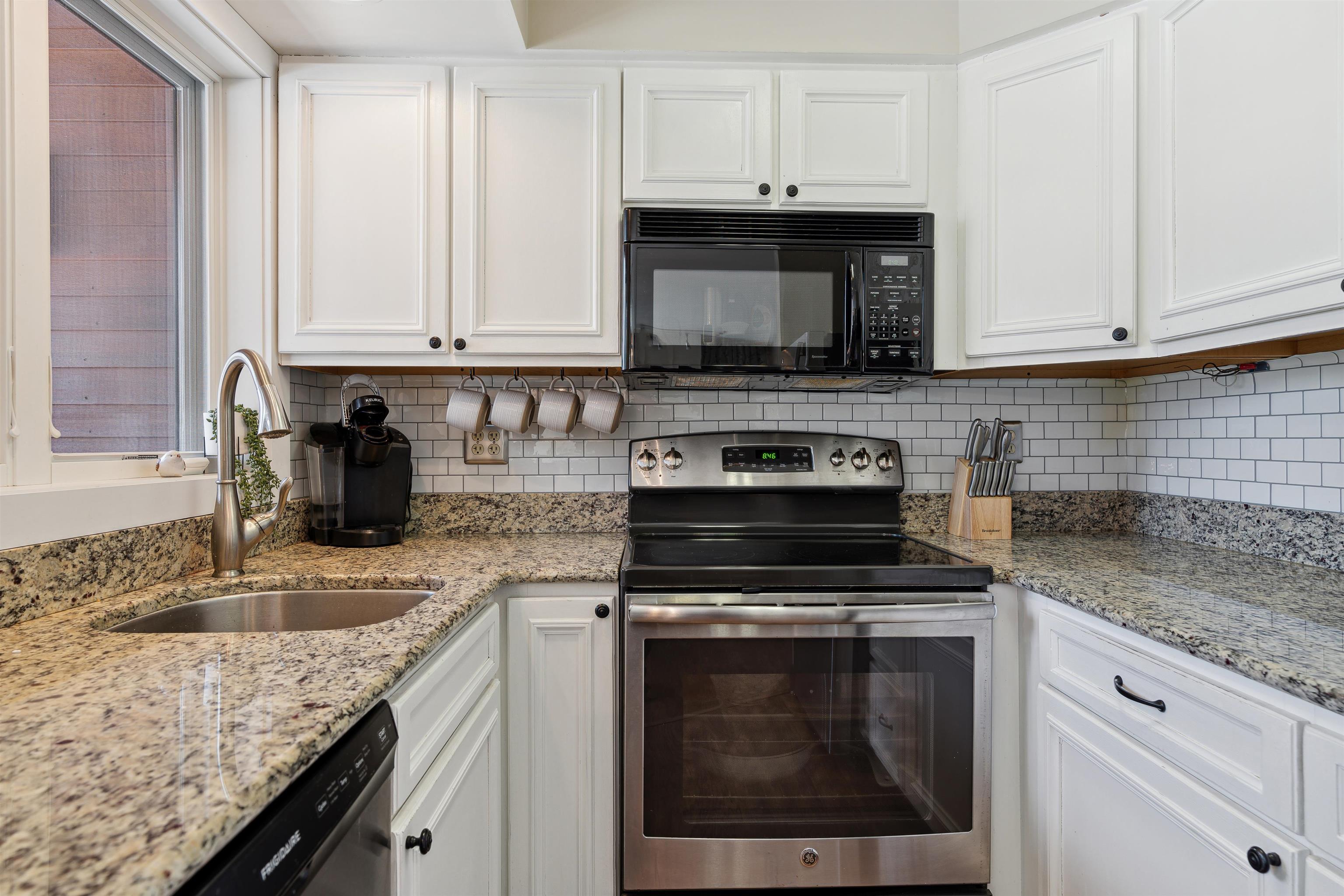 180 High Ridge Road, Unit J10 Killington, VT 05751 - Photo 9 of 32