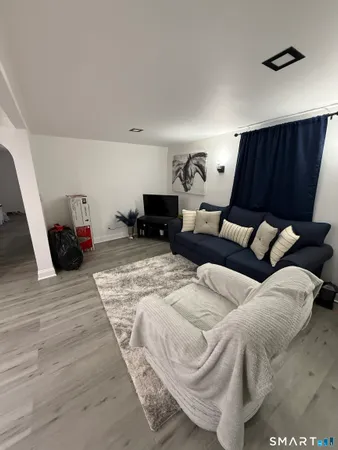 $2,350 | 5 Winthrop Street, Torrington, CT 06790