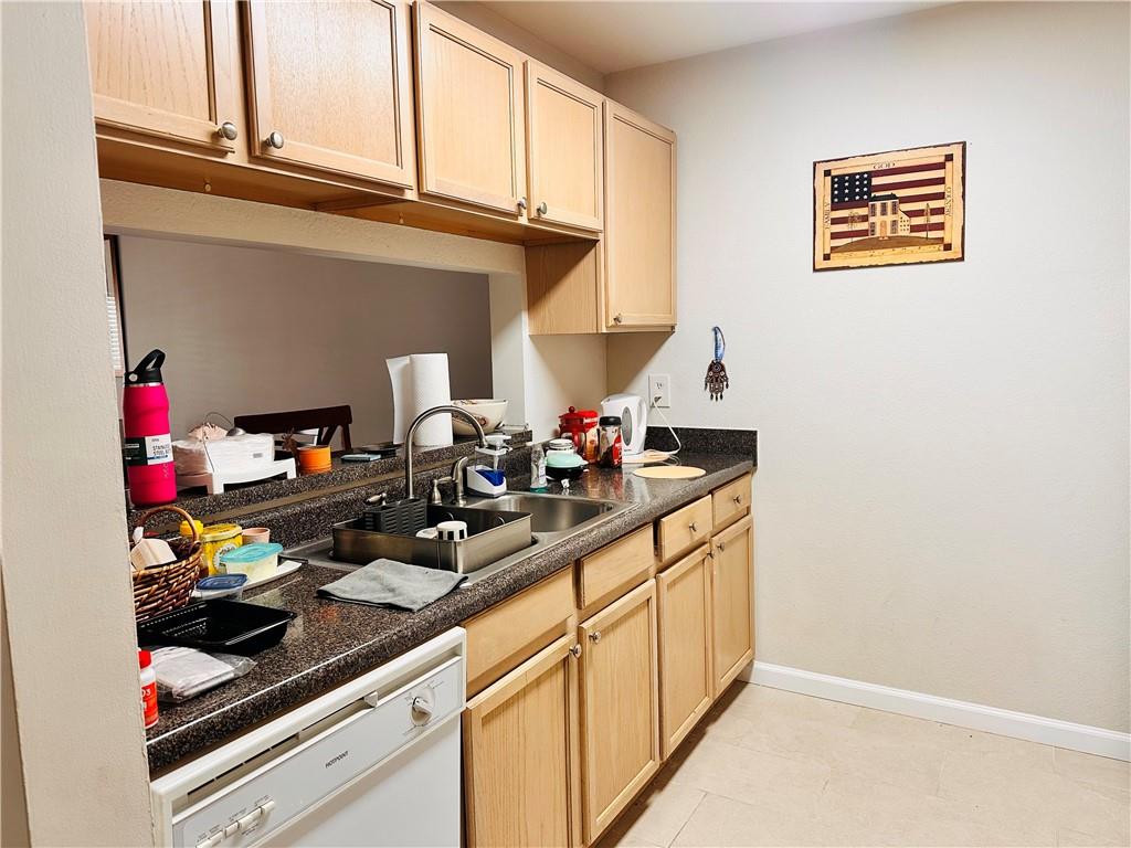 3655 Habersham Road Northeast, Unit 131 Atlanta, GA 30305 - Photo 20 of 26