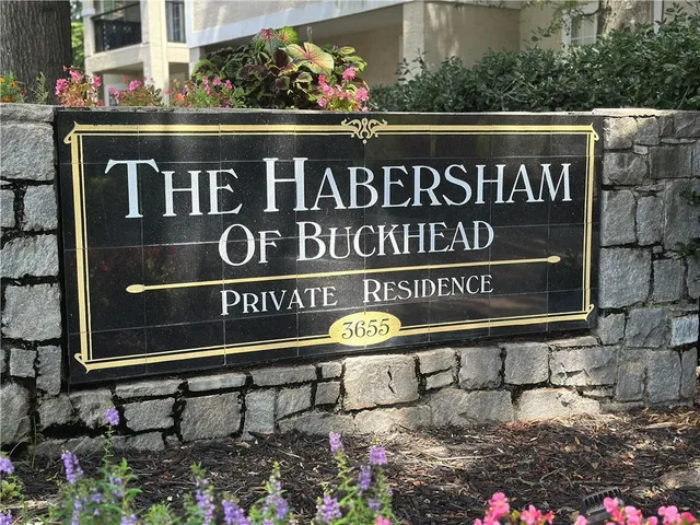 $190,000 | 3655 Habersham Road Northeast, Unit 131, Atlanta, GA 30305