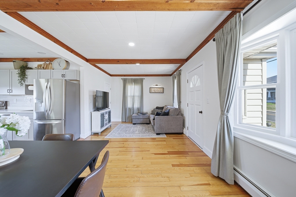 291 Oneil Road Somerset, MA 02725 - Photo 13 of 39