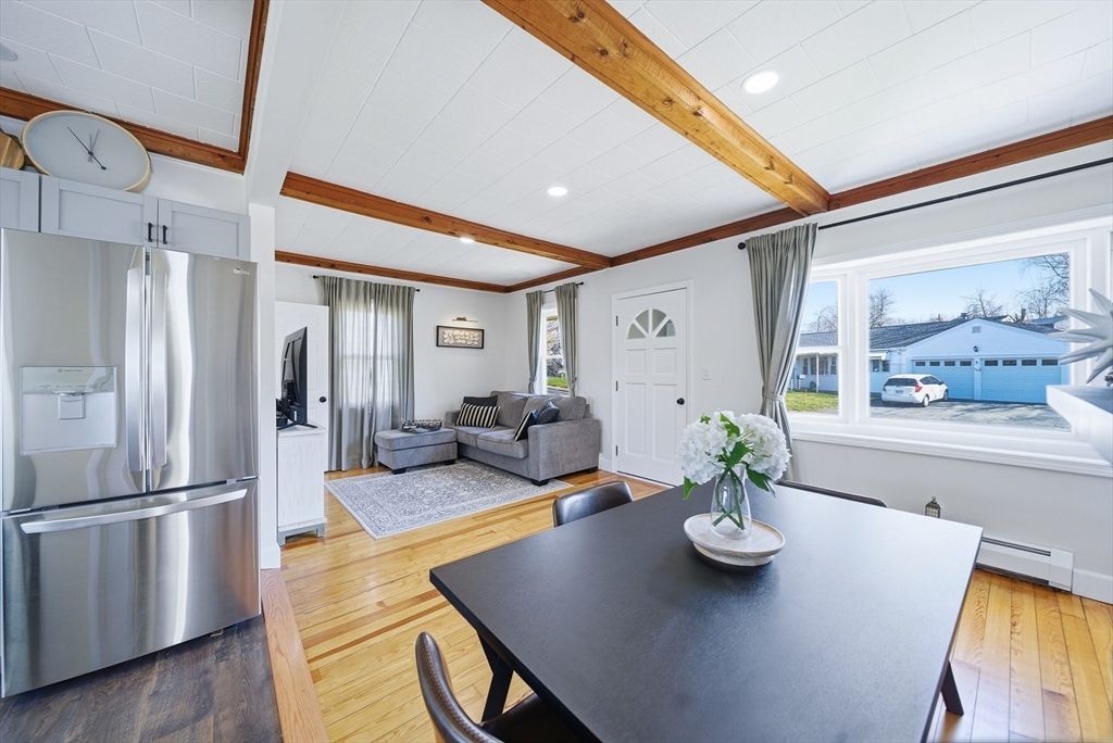 291 Oneil Road Somerset, MA 02725 - Photo 16 of 39