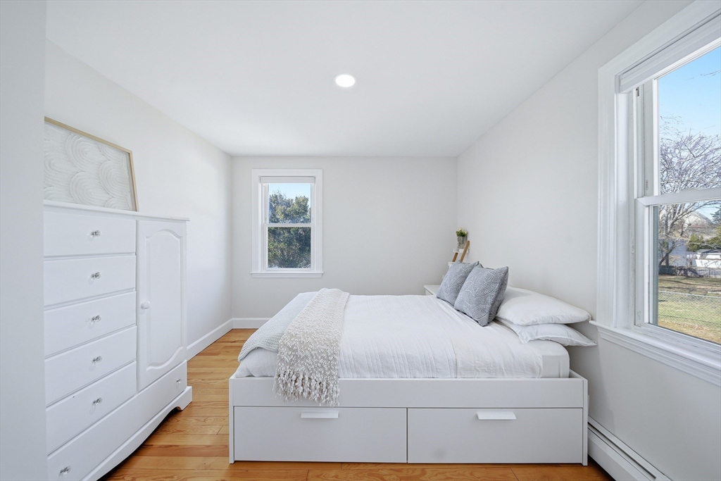 291 Oneil Road Somerset, MA 02725 - Photo 20 of 39