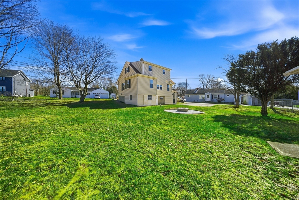 291 Oneil Road Somerset, MA 02725 - Photo 28 of 39