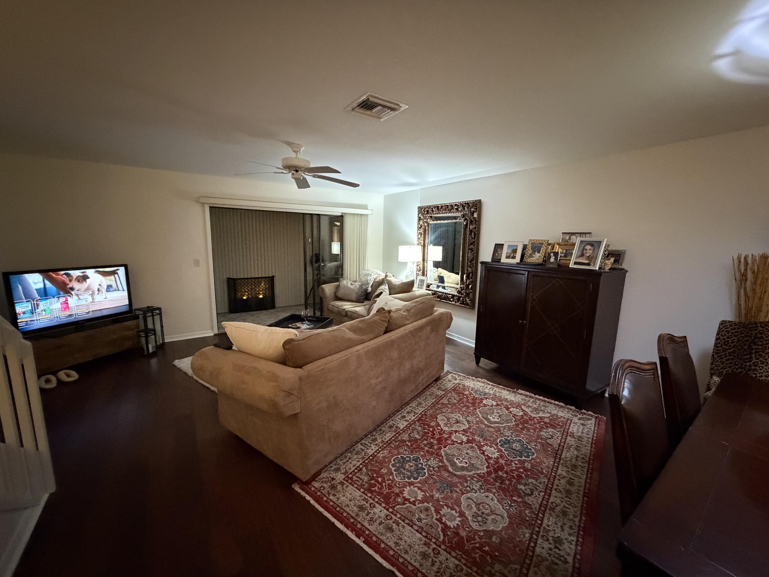 6117 Southeast Georgetown Place Hobe Sound, FL 33455 - Photo 14 of 24 IMG_2219