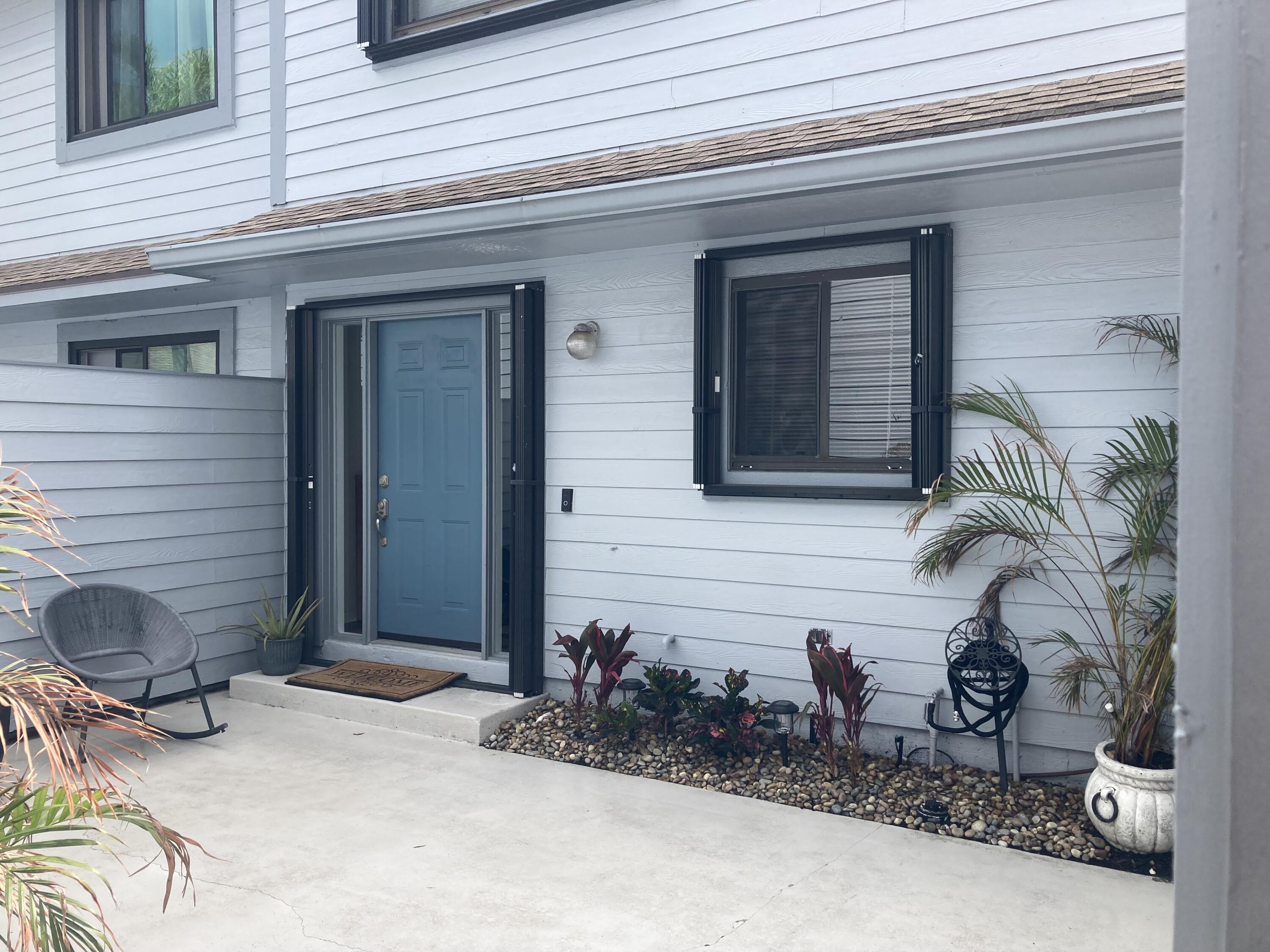 6117 Southeast Georgetown Place Hobe Sound, FL 33455 - Photo 3 of 24 image1
