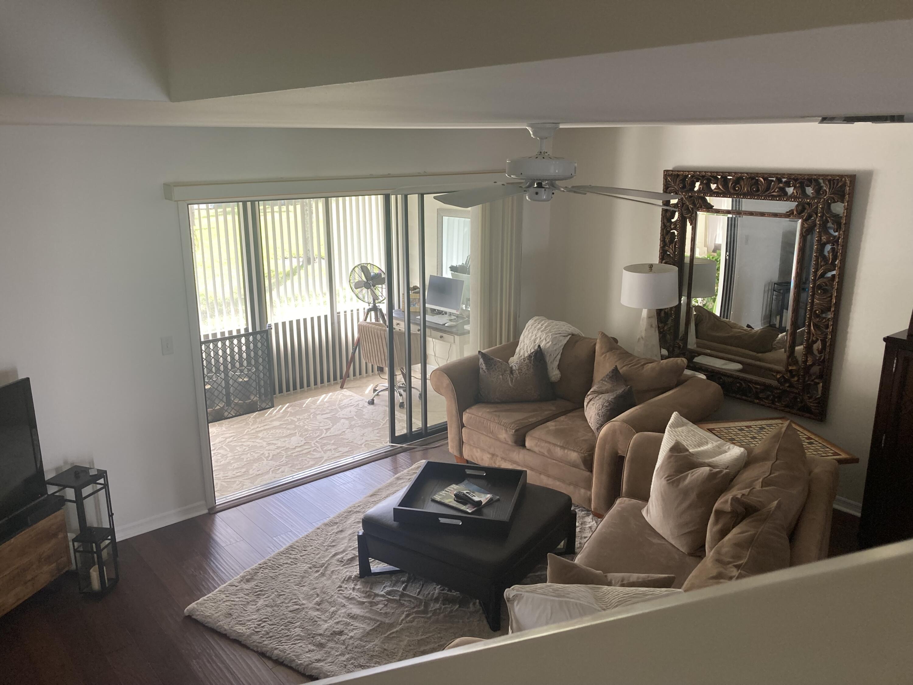 6117 Southeast Georgetown Place Hobe Sound, FL 33455 - Photo 6 of 24 image0