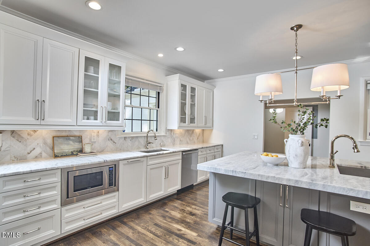 3540 Rugby Road Durham, NC 27707 - Photo 25 of 47 036