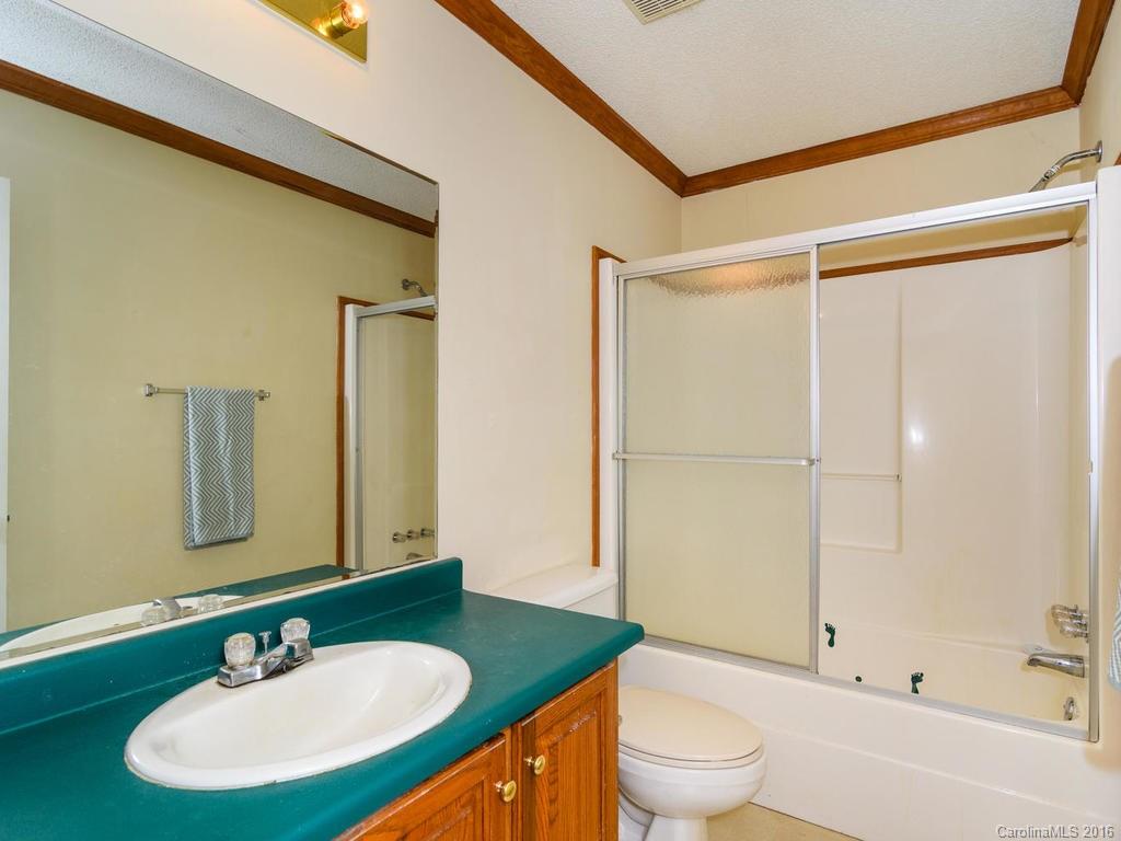 2240 Roaring Fork Road Mars Hill, NC 28754 - Photo 14 of 24 Gallery Image 14