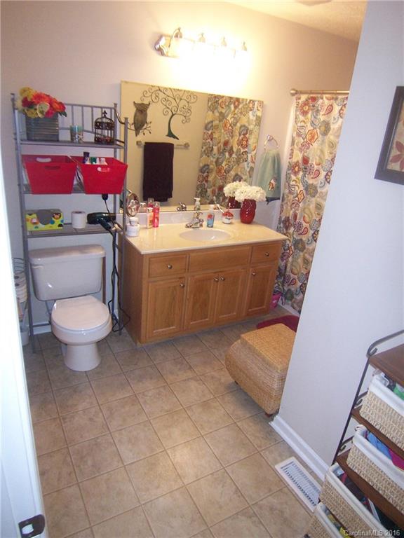 2135 Olde Farm Road Southeast Hudson, NC 28638 - Photo 8 of 16 Gallery Image 8