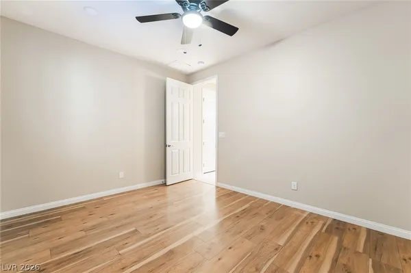 $2,595 | 121 Pictor Avenue, Las Vegas, NV 89183