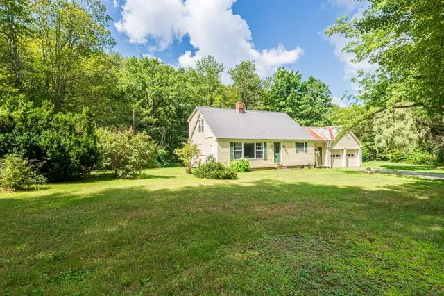 $375,000 | 528 Highway 121, Windham, VT 05148