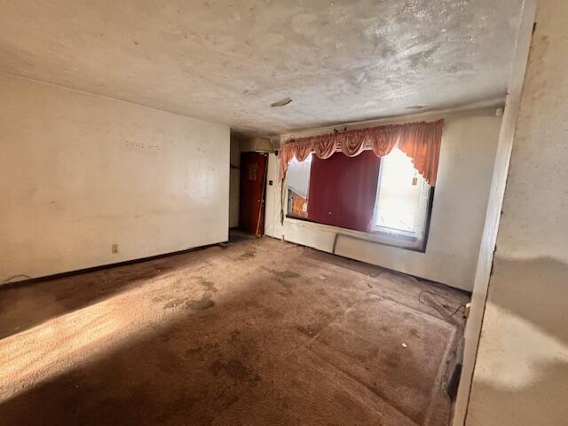 1027 East 35th Place Gary, IN 46409 - Photo 2 of 7 a view of an empty room and window