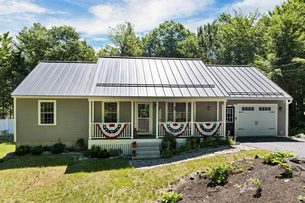 $689,000 | 38-16 Valley Road, Tuftonboro, NH 03816