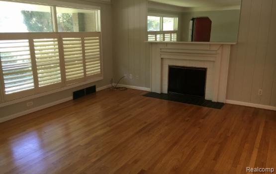 1823 Bradford Road Birmingham, MI 48009 - Photo 10 of 33