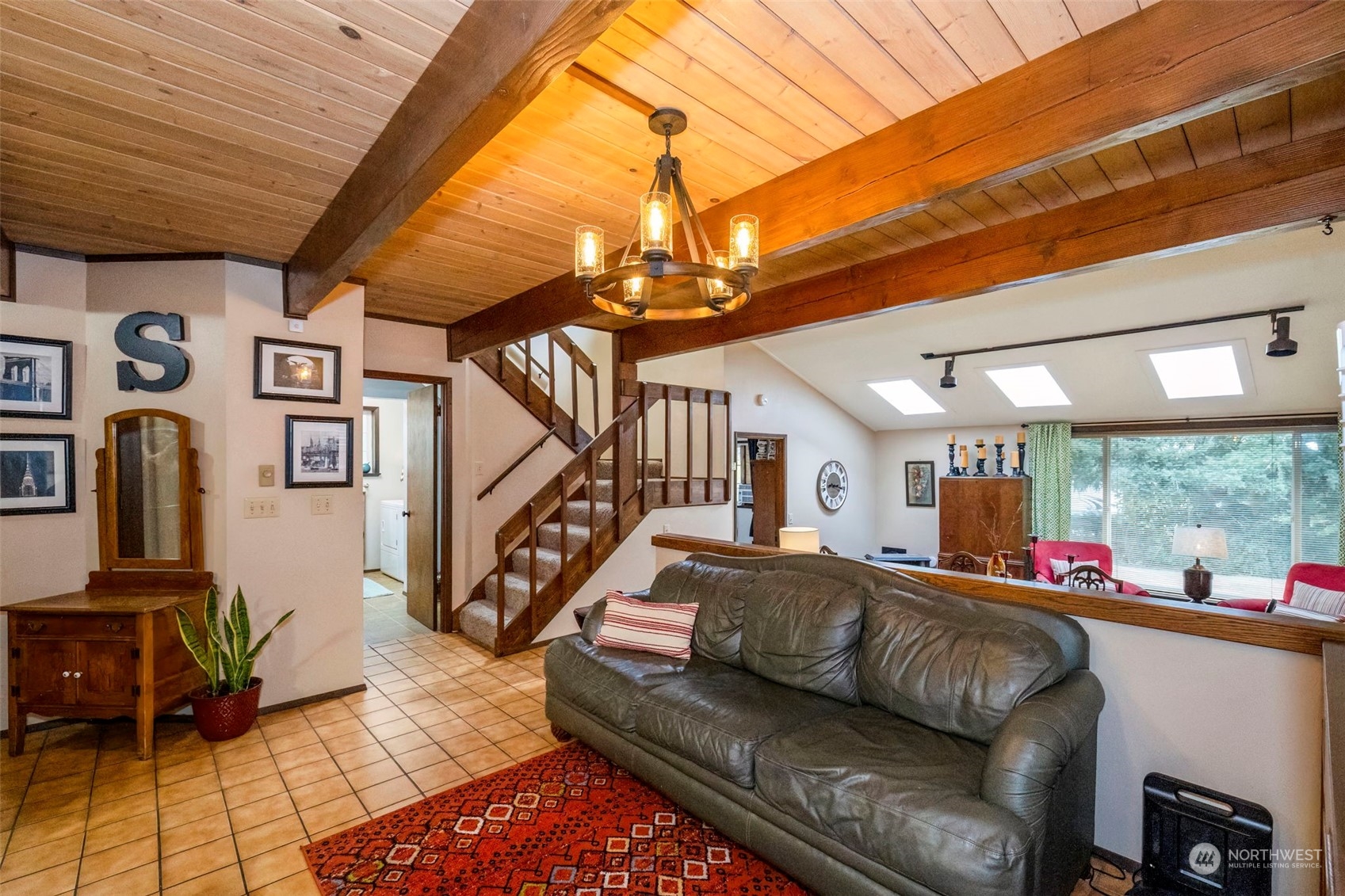 7500 Sidney Road Southwest Port Orchard, WA 98367 - Photo 8 of 40 Gallery Image 8