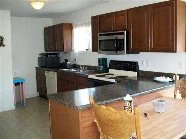 10033 Coakley Road Logan, OH 43138 - Photo 4 of 14
