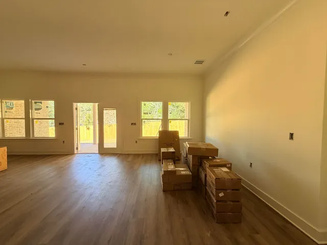 $739,900 | 324 Hillcrest Avenue, Valparaiso, FL 32580