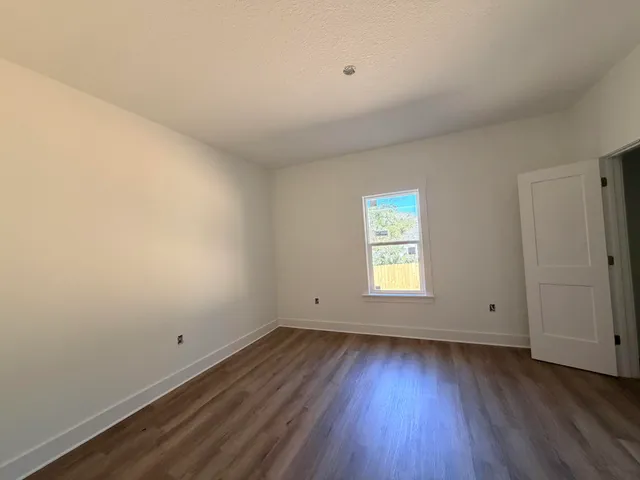 $739,900 | 324 Hillcrest Avenue, Valparaiso, FL 32580