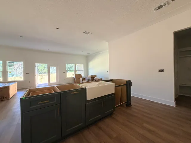 $739,900 | 324 Hillcrest Avenue, Valparaiso, FL 32580