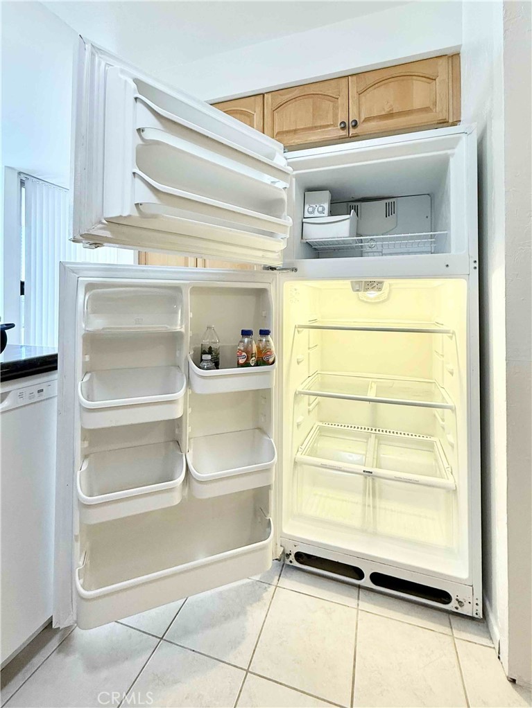 5965 Peacock Ridge Road, Unit 301 Rancho Palos Verdes, CA 90275 - Photo 17 of 31 a view of walk in closet with empty racks