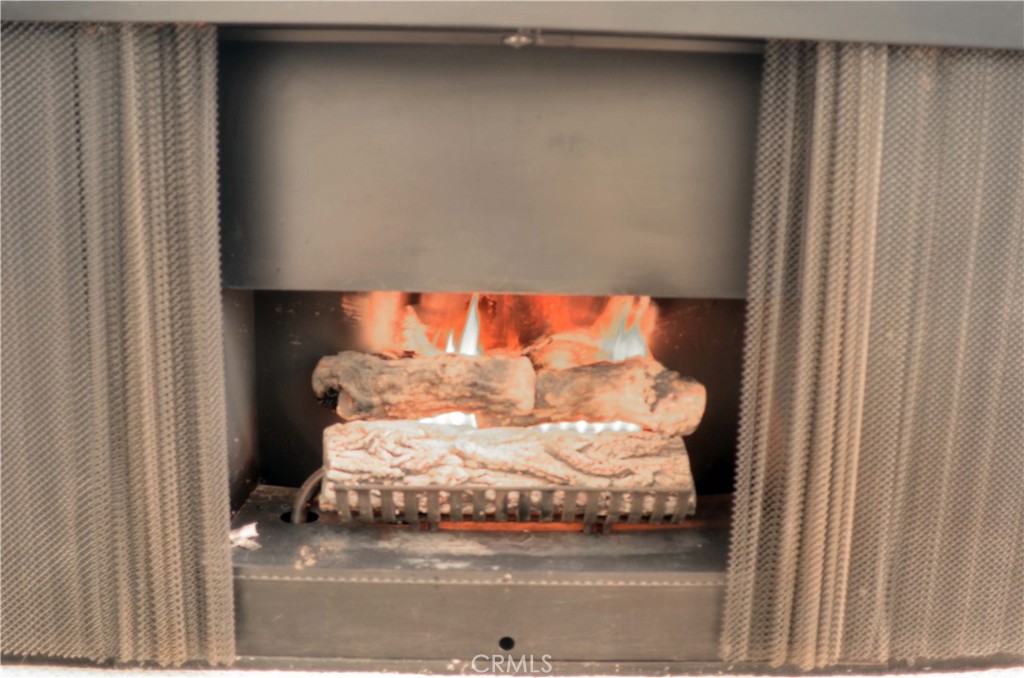 5965 Peacock Ridge Road, Unit 301 Rancho Palos Verdes, CA 90275 - Photo 9 of 31 a bathroom with a bathtub