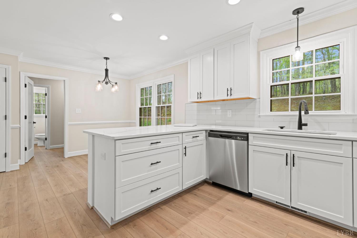 2252 Coffee Road Lynchburg, VA 24503 - Photo 30 of 93