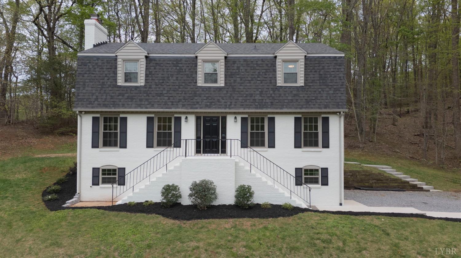 2252 Coffee Road Lynchburg, VA 24503 - Photo 7 of 93