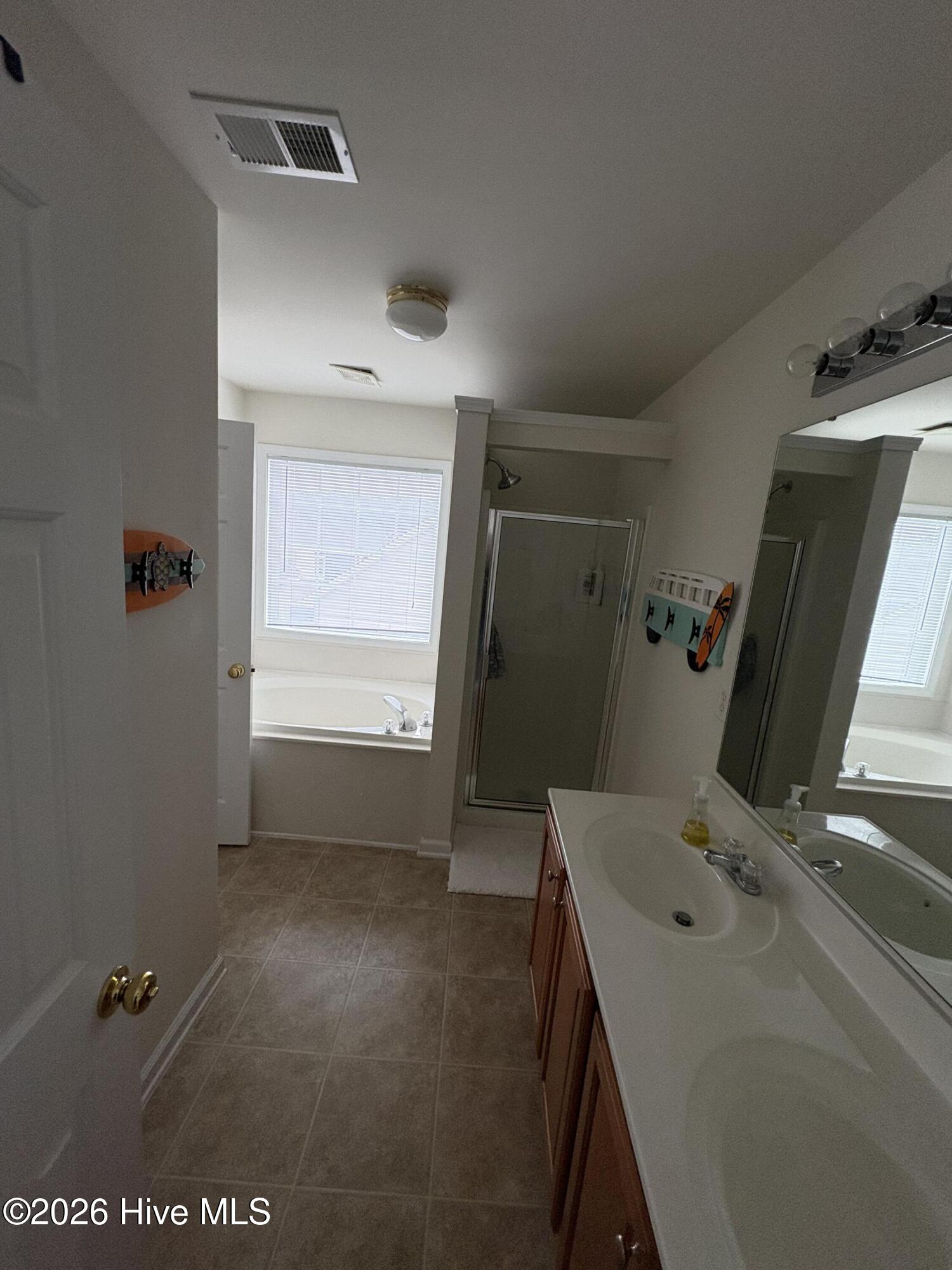 111 Cobblers Circle Calabash, NC 28467 - Photo 20 of 21 Jetted Tub, dbl. sink