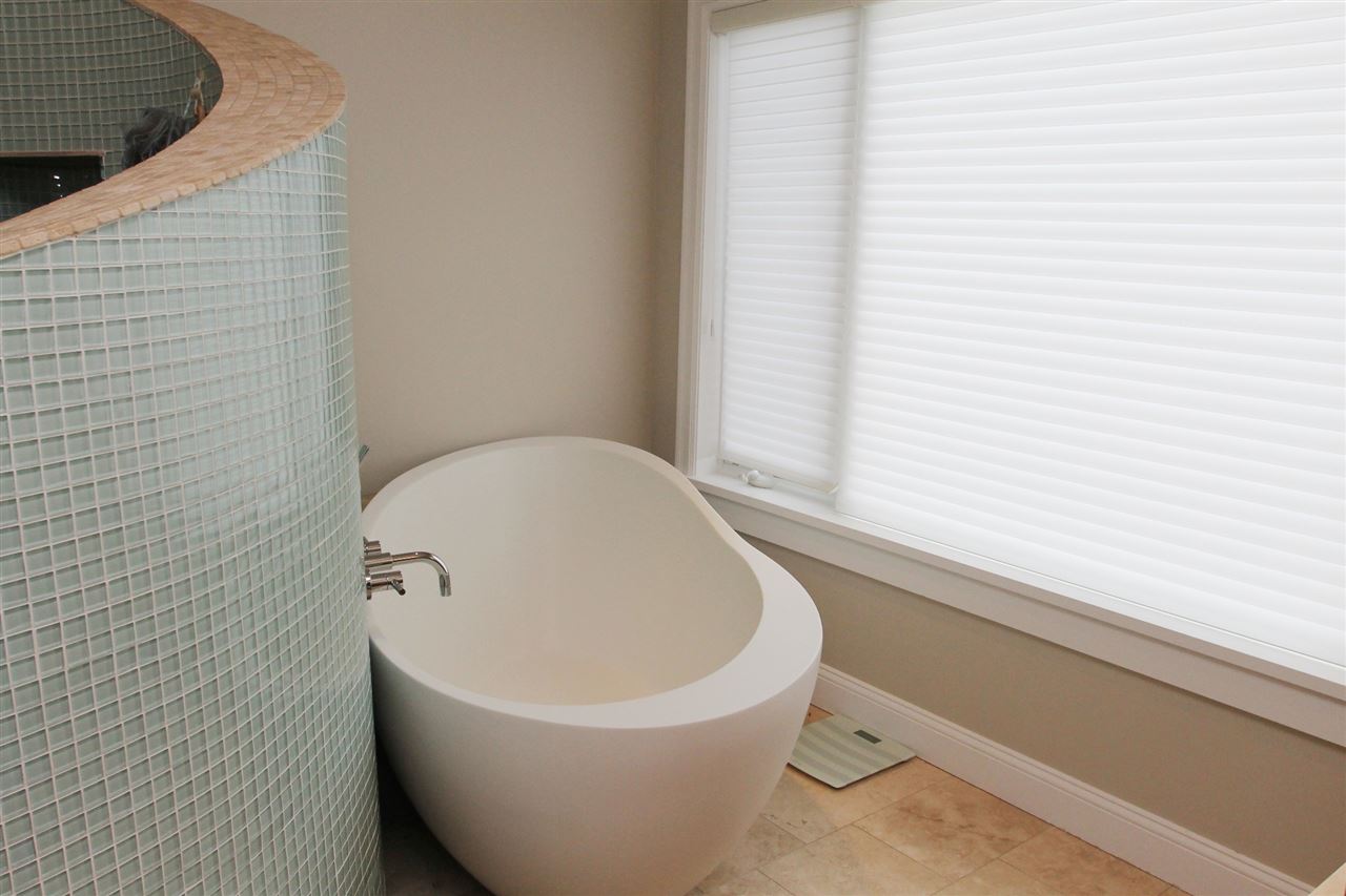 1212 Gray Road Traverse City, MI 49686 - Photo 38 of 70 1814239-37.JPG