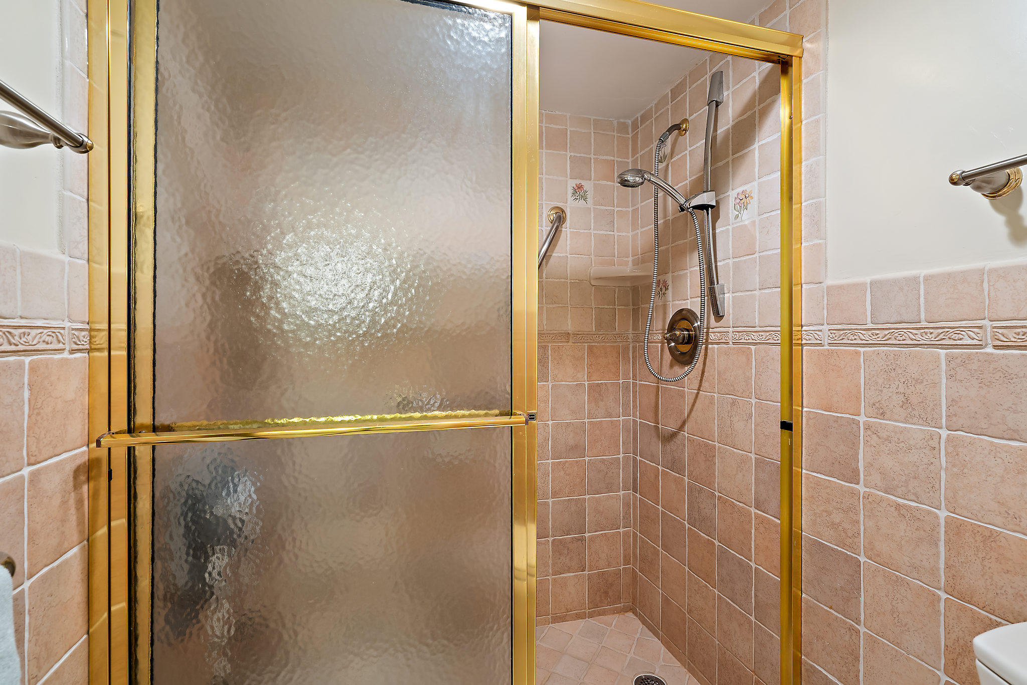 120 Celestial Way, Unit 106 Juno Beach, FL 33408 - Photo 14 of 58 102CelestialWay master bath 2